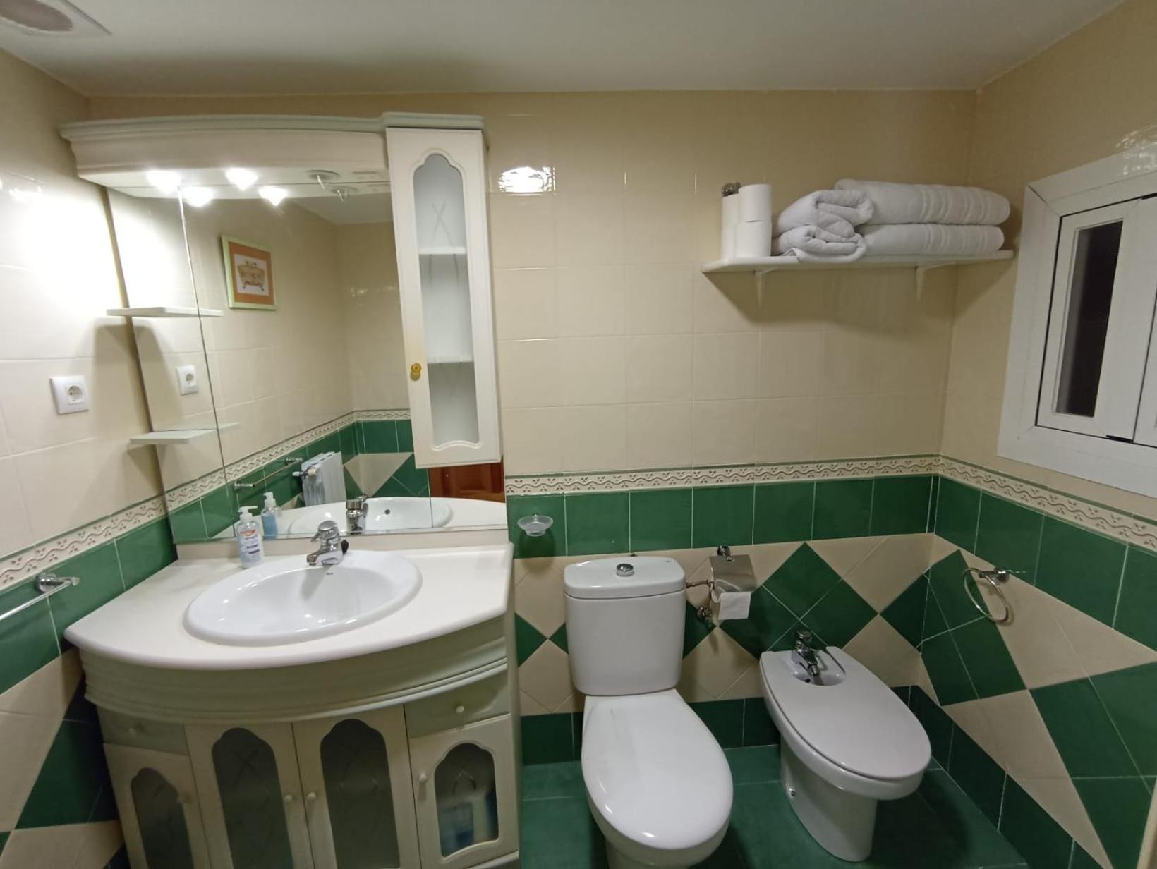 Sobre Los Tilos Apartamento Cuenca  Eksteriør bilde